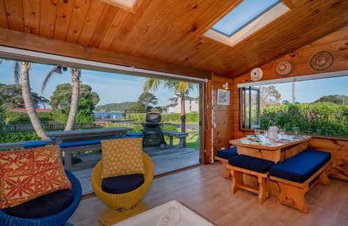 Hahei Maison | Glo's Place - Hahei Holiday Home