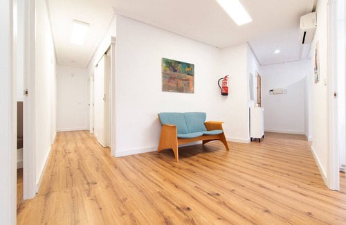 Port de Sagunt Appartement | Global Properties: Centrally located 4-bedroom property