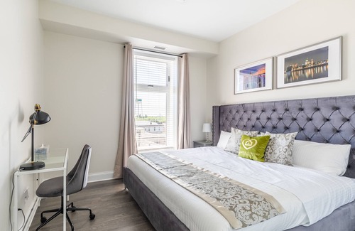 Smiths Falls Appartement | Simply Comfort. Rideau 2Br Signature Apartments. Free Parking