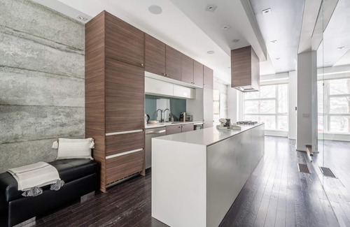 Little Italy Maison | GLOBALSTAY. Exclusive 3BR Townhouse. HOT TUB. Downtown Toronto