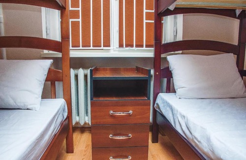 Solomjanskyj Auberge | Globus Hostel
