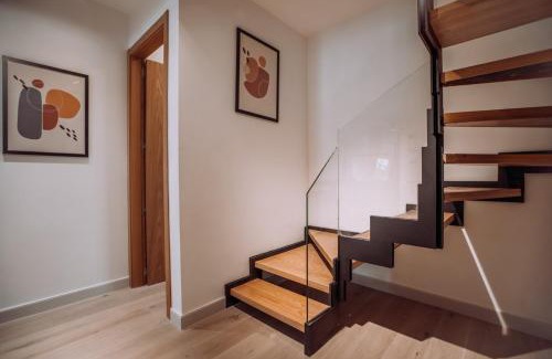 Kfardebian Appartement | Gloom 3-BR Apt in Tilal Faqra
