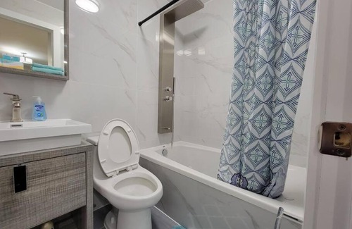 Ocean Hill Maison | Glorious 5 bedroom in Brooklyn NY