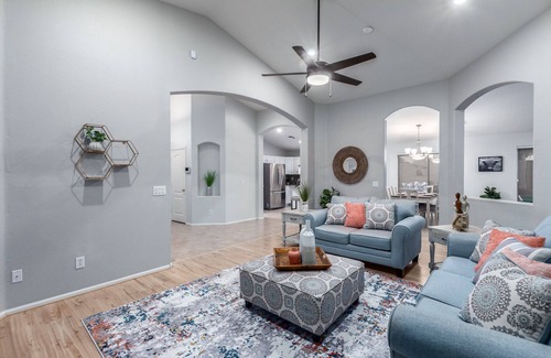 Canyon Trails Maison | Good Times in Goodyear~ Stadiums So Close too~Heated Pool!