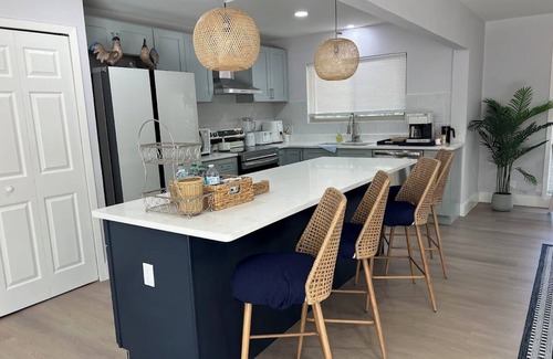 Vance Jackson Maison | Glow House