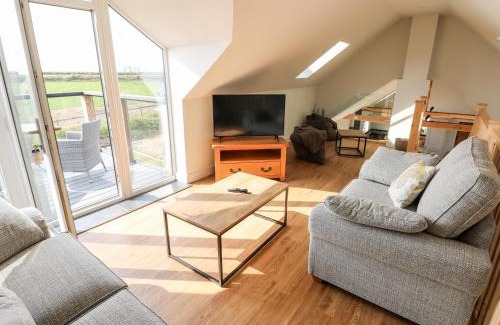 Efailwen Maison | Glowty Brynbedw