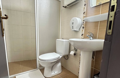Karesi Hôtel | GLR OTEL