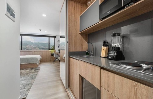 Guayabal Appartement | Go Living 1015 · Cozy Loft apt, kitchenette and AC with coworking