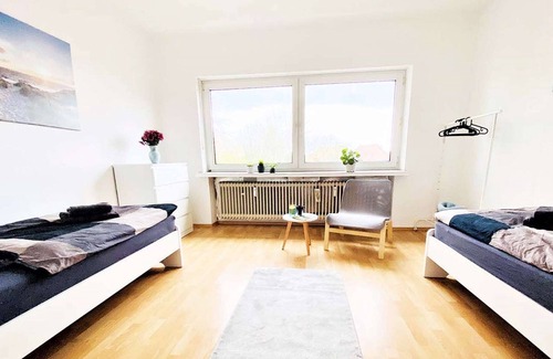 Pfalzdorf Appartement | GO02 4 room apartment with balcony & garden