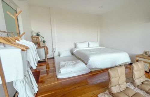 Chiang Rai Province Chalet De Ski | Gobgab Station room 2