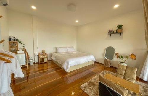 Chiang Rai Province Chalet De Ski | Gobgab Station room 2