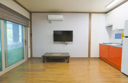 Goesan Maison | Goesan Byeolbit Pension