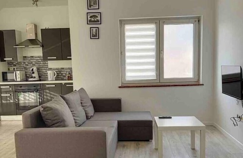 Roux Appartement | Gohysart 51b 1 Bruxelles-Charleroi-airport