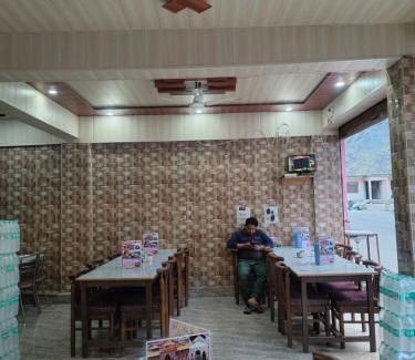 Narainkoti Lit Et Petit-Déjeuner | Gokul Guest House By Mero Pahad Stays & camp