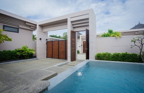 Choeng Thale Villa | Gold Chariot Pool Villa