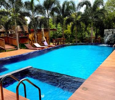 Dambulla Maison | Gold Crown Residence