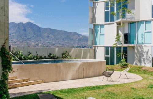 Mata Redonda Appartement | Gold Rabbit at 26, City Views and Wonderland Vibes!