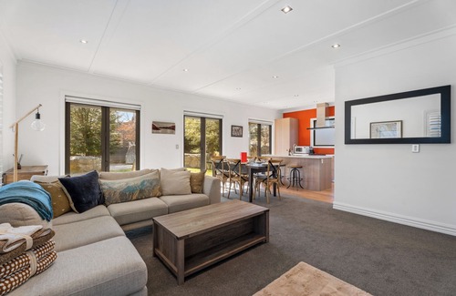 Cardrona Maison | Gold Rush Chalet - Cardrona Holiday Home
