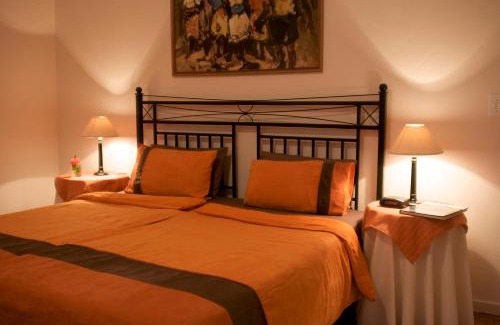 Somerset West Maison | Golden Hill Guest House