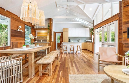 South Golden Beach Maison | Golden Hus - spacious South Golden Beach home