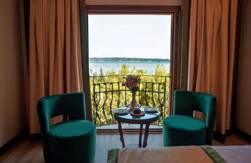 Cukurova Hôtel | Golden Lake Hotel