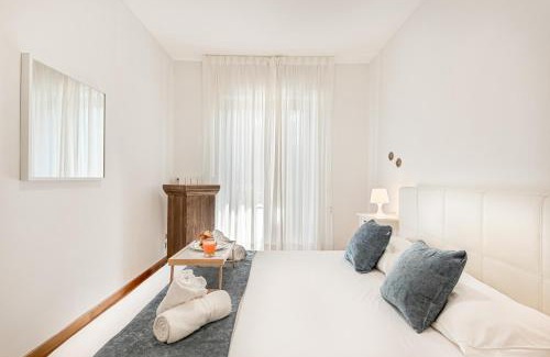 Marina di Pietrasanta Appartement | GOLDEN LUXE - Private Garden 3 Bedrooms and Parking