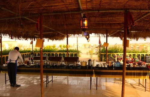 Jalan Bani Buhassan Maison | Chambre Deluxe Palm Twin Oasis Golden Palm