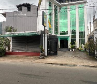 Gampola Hôtel | Golden Pearl Reception Hall & Hotel