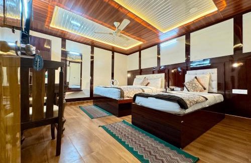Malviya Nagar Maison | Golden Residency