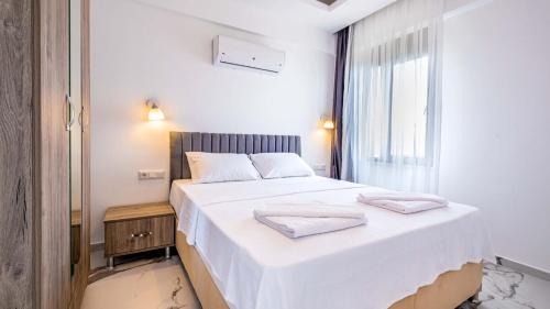 Kas Maison | Golden Rose Suit pension