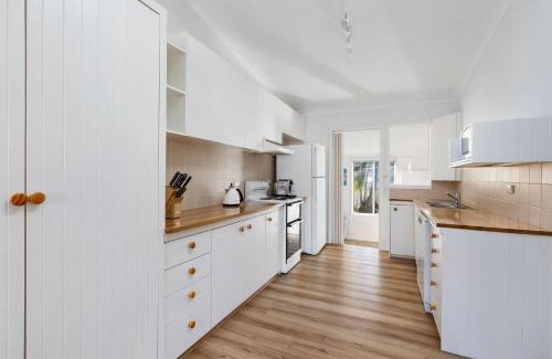 Culburra Beach Maison | Golden Sands Pet Friendly 2 Mins Walk to Beach
