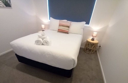 Coromandel Maison | Golden Shore Delight