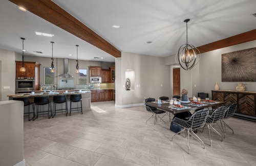 Gold Canyon Maison | Golden View | Superstition Mtn Views, Private Pool and Hot Tub, Sleeps 14