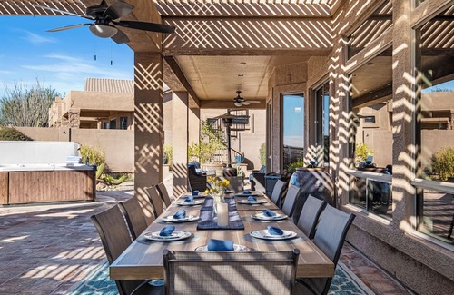 Gold Canyon Maison | Golden View | Superstition Mtn Views, Private Pool and Hot Tub, Sleeps 14