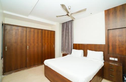 Tirupati Maison | Golden villa A luxury HomeStay - Near To Bhudevi Complex TTD Ticket Counter Alipiri