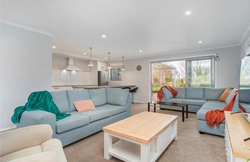 Coromandel Maison | Golden Vista - Coromandel Holiday Home