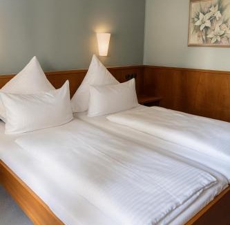 Bonames Hôtel | Goldene Gerste