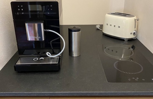 Caldaro Sulla Strada del Vino Appartement | Suite Goldengel au cœur de Caldaro avec climat et Wi-Fi
