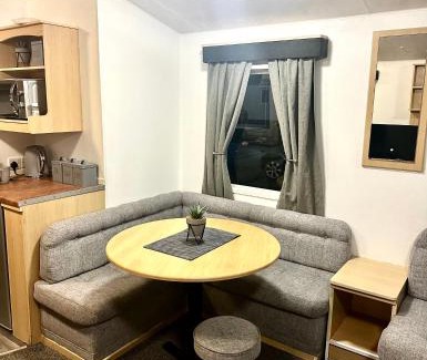 Withernsea Station Balnéaire | Goldflinch - 3 bedroom (8 birth) caravan Sand Le Mere