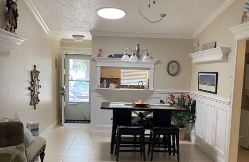 Fairgreen Villa | Golf Villa right on course and 1 mile to beach
