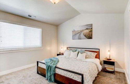 Sunset Heights Maison | Golf Course Close By Minutes from UVU BYU