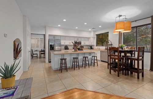 Coldwater Springs Maison | Golf Course Executive home with Heated Pool!