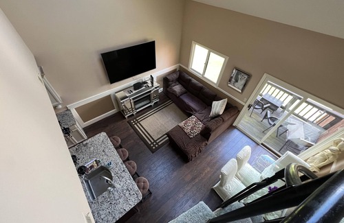 Vernon Copropriété | Golf Front | Mtn Views | Updated | Modern | SPA Shower | SPA Tub | 6 - 4