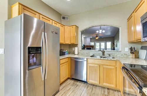 Security Acres Copropriété | Golf Getaway 1 Mi to Old Town: Pueblo Verde Condo!