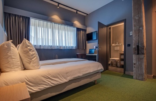 Somme-Leuze Hôtel | Golf Hôtel Five Nations