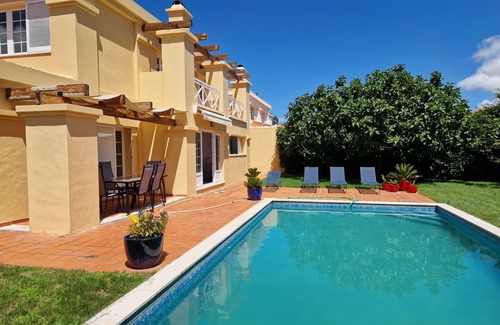 Sao Pedro de Penaferrim Chalet De Ski | GOLF LOVERS PARADISE 4BR VILLA WITH POOL