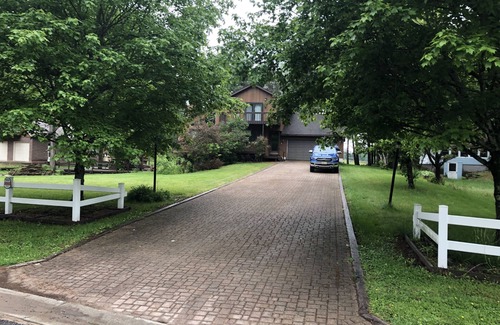 Brantingham Maison | Golf Vacation Home at Adirondack's Brantingham Lake