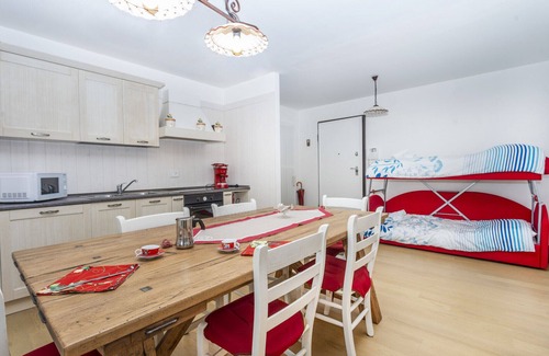 Tarvisio Appartement | Golf View APT with parking and mountain view! x6