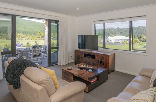 Pauanui Maison | Golfer's Paradise and Retreat - Pauanui Holiday Home, PAUANUI