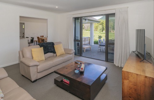 Pauanui Maison | Golfer's Paradise and Retreat - Pauanui Holiday Home, PAUANUI